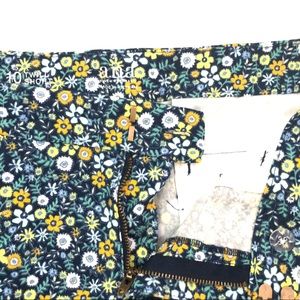 a.n.a. Blue Floral Print Shorts 10